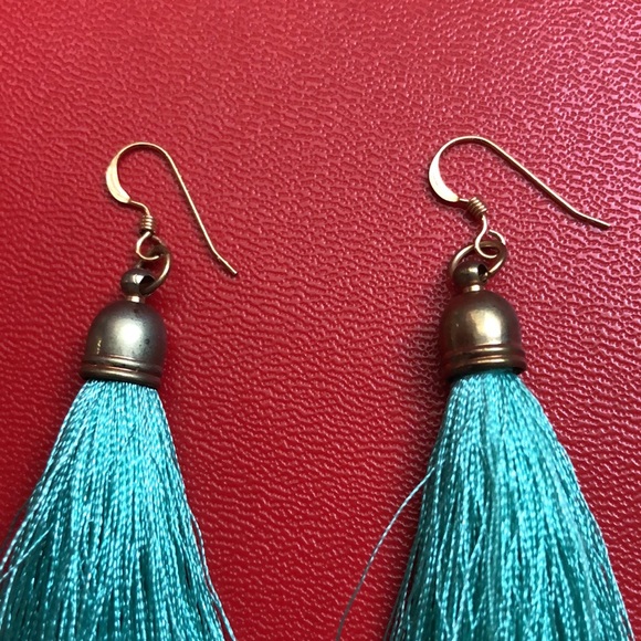Tassel Earrings Gold Plated Hooks New - Picture 3 of 5